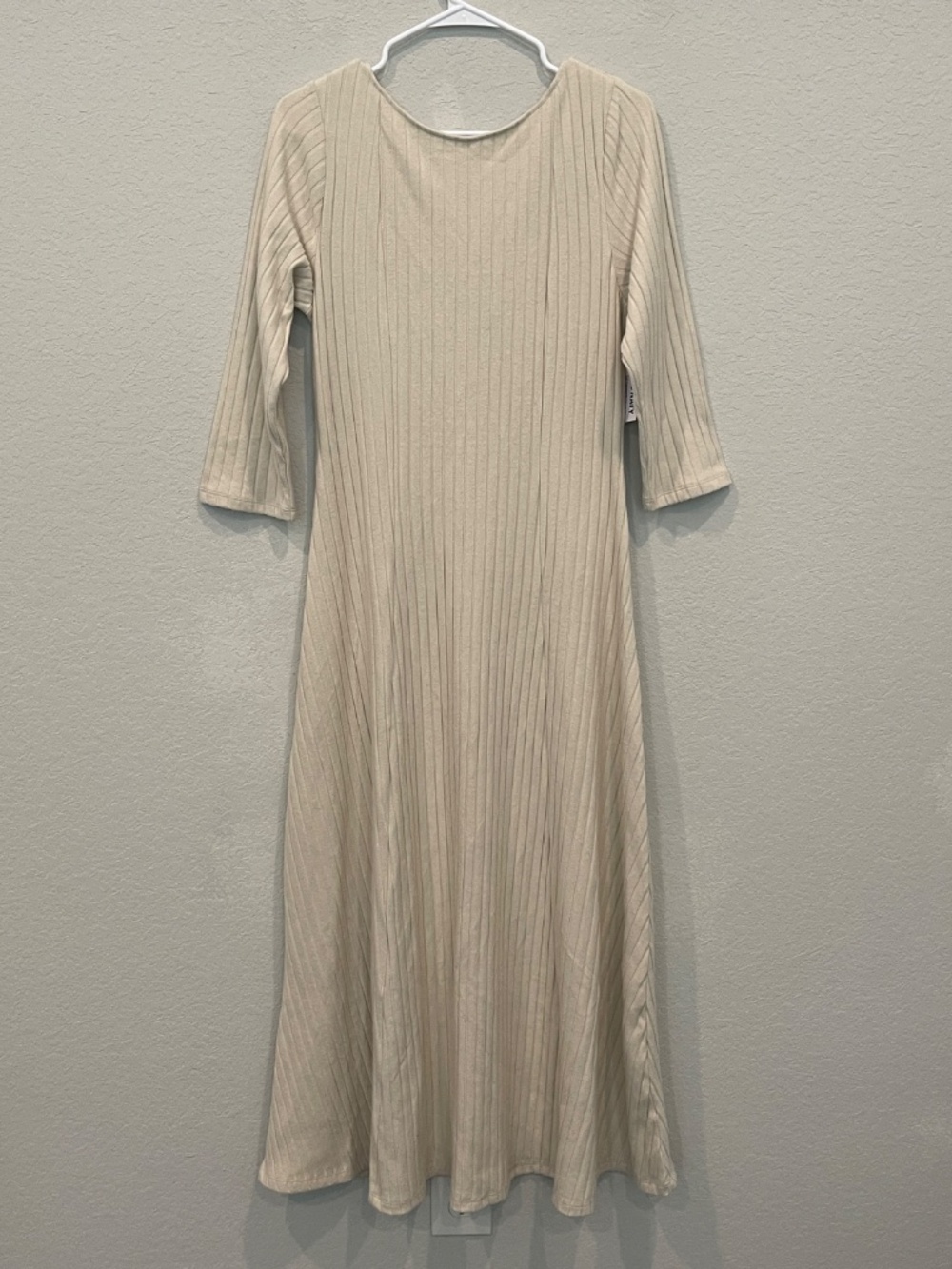 Old Navy Fit & Flare Ribbed Maxi Dress Women's L Beige Scoop Back Knit